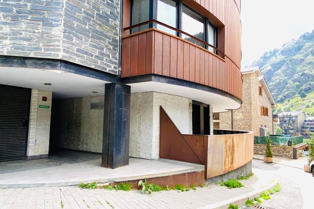 Mikka Devesa Apartment Incles Exterior photo